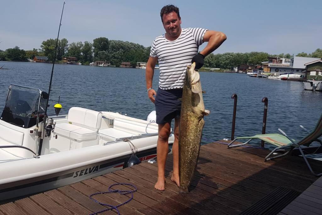Apartmán Hausboat "Zivot Na Vode" Bratislava Exteriér fotografie